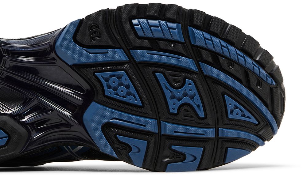 ASICS Gel-Nimbus 10.1 Black Grand Shark