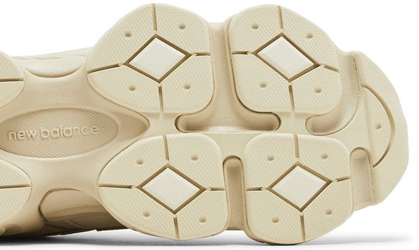 New Balance 9060 Bone Sparrow