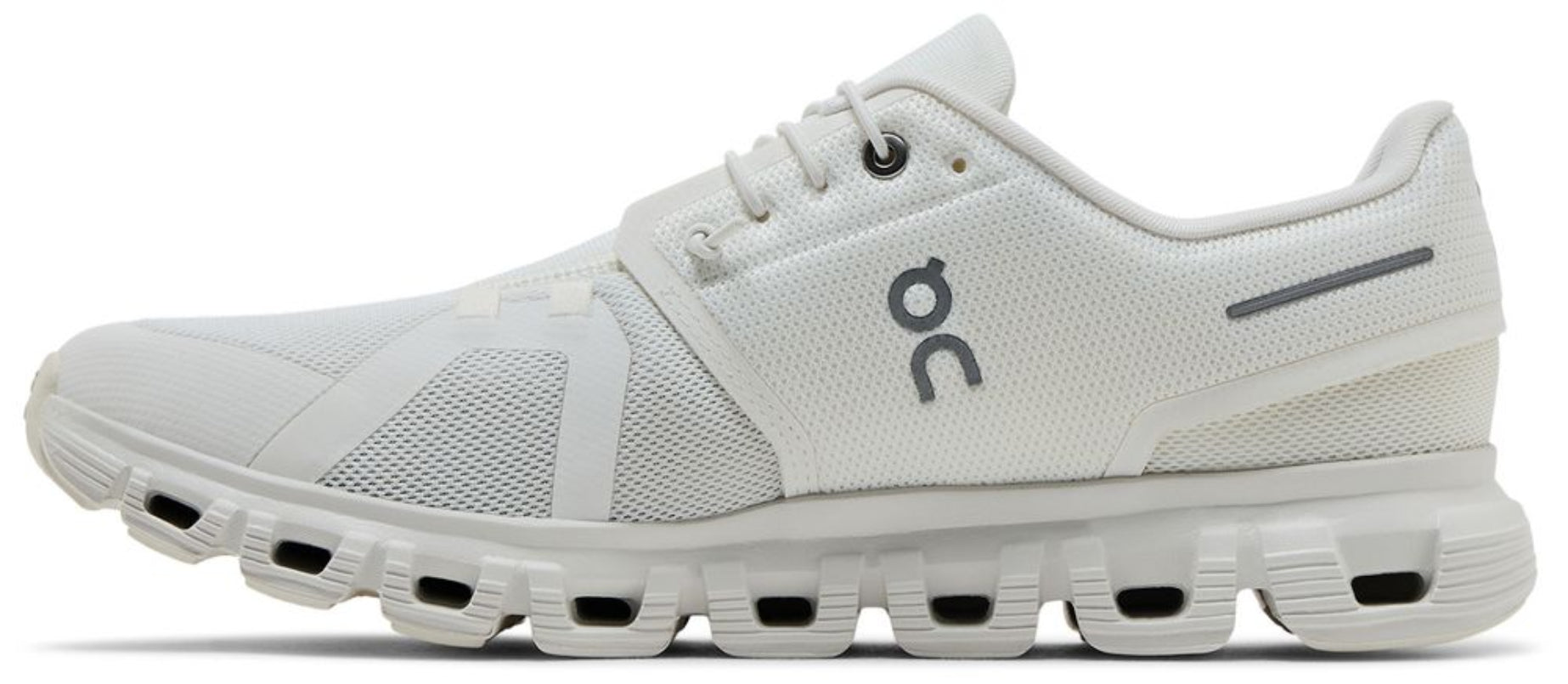 On Running Cloud 6 All White