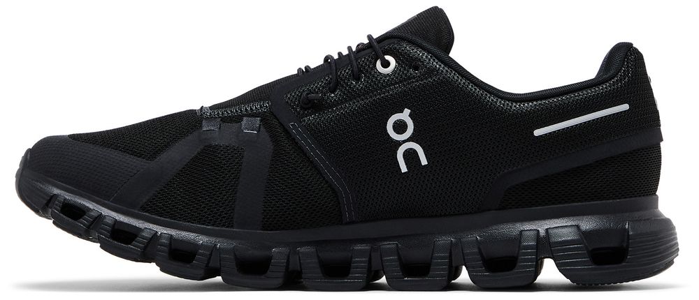 On Running Cloud 6 All Black