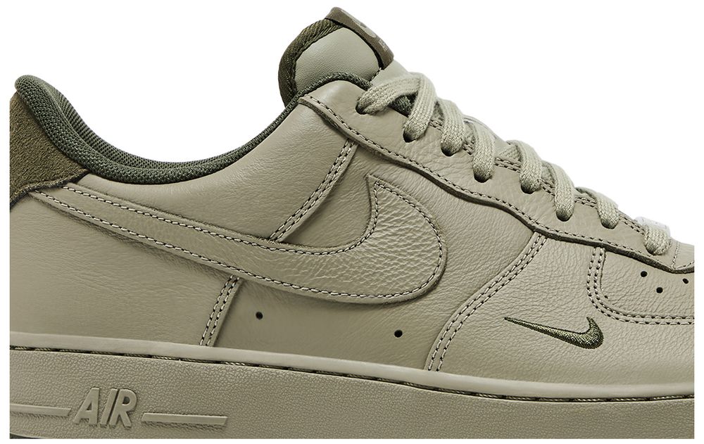 Nike Air Force 1 Low '07 LV8 Light Army Cargo Khaki