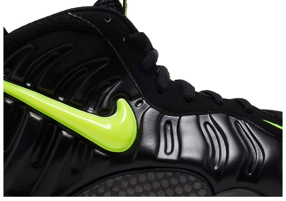 Nike Air Foamposite Pro Voltage (2026)