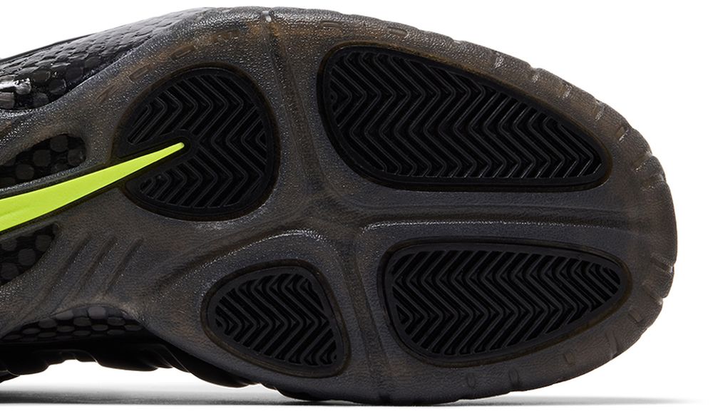 Nike Air Foamposite Pro Voltage (2026)