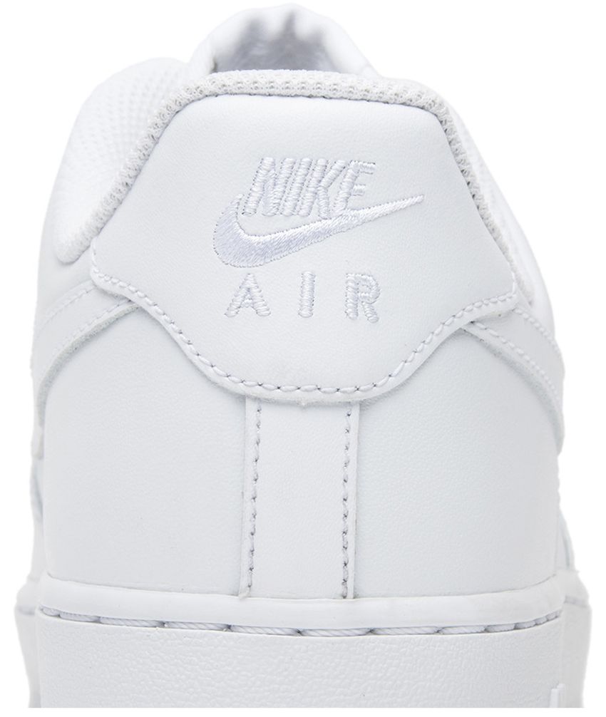 Nike Air Force 1 '07 White