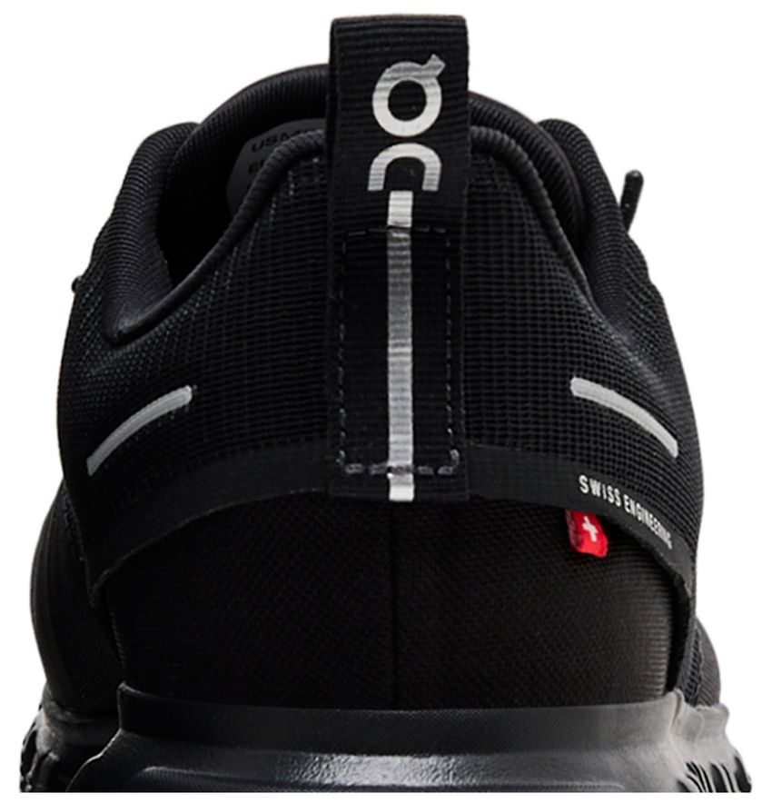 On Running Cloud 6 Waterproof All Black