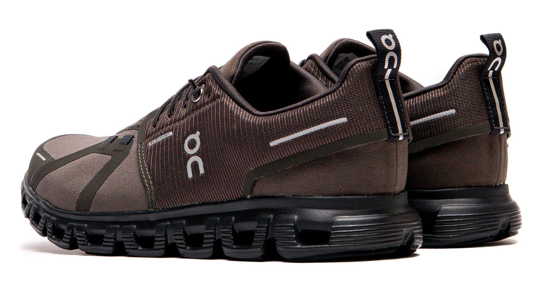 On Running Cloud 6 Waterproof Thorn Black