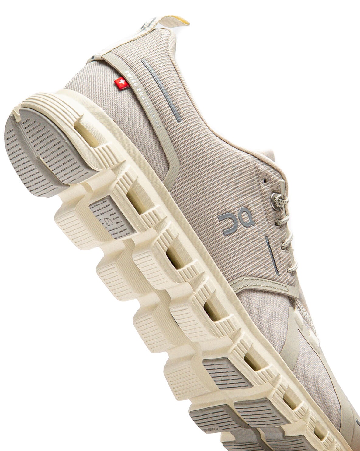 On Running Cloud 6 Waterproof Pelican Ghost