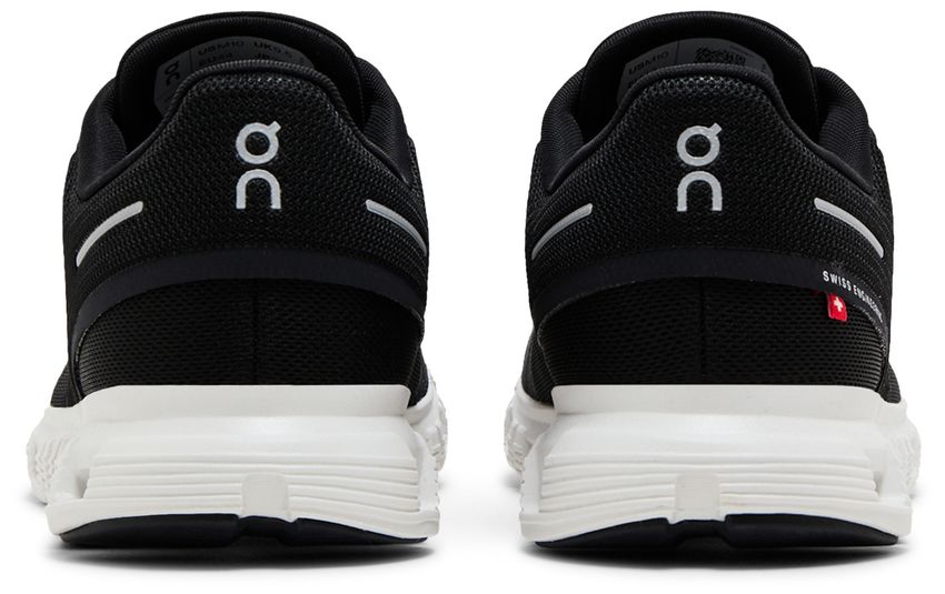 On Running Cloud 6 Black White