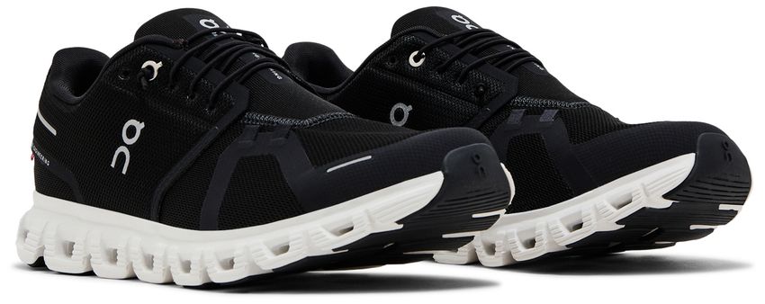 On Running Cloud 6 Black White