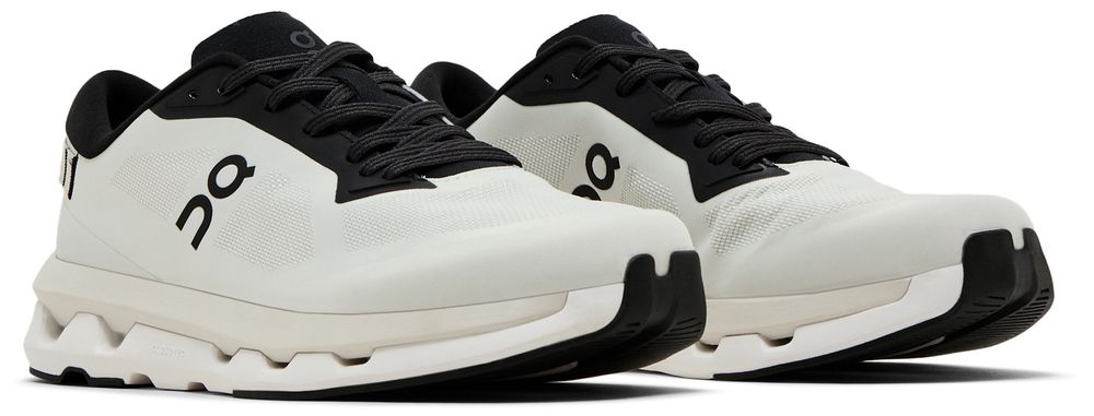 On Running Cloudzone Ice Black