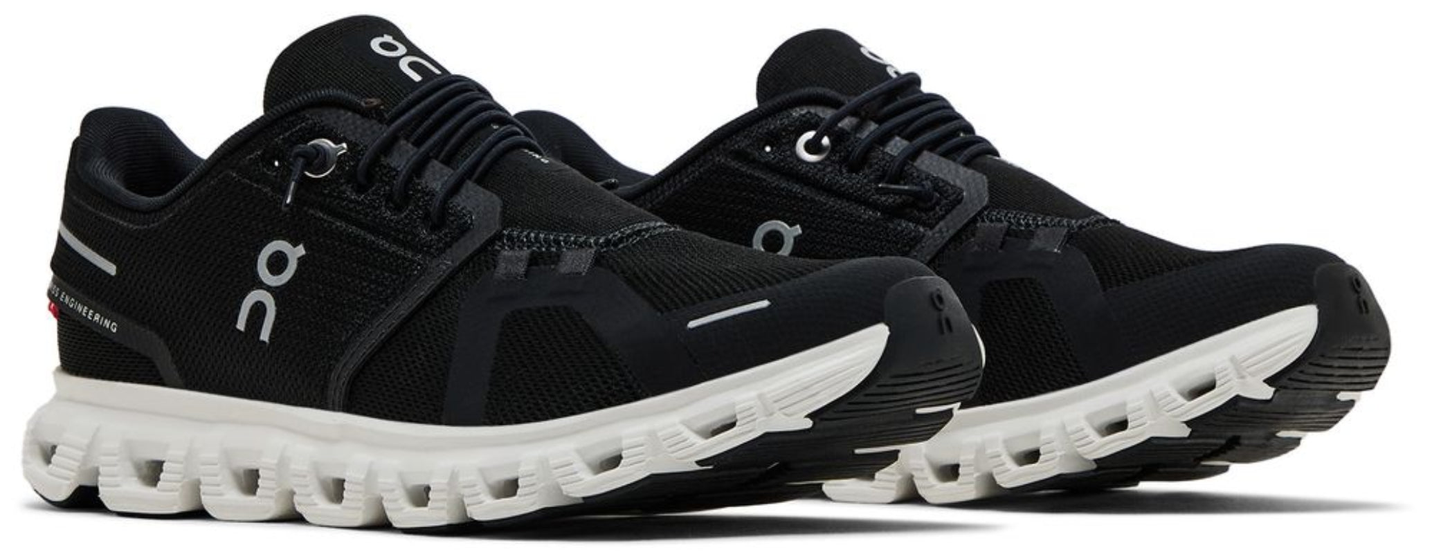 On Running Cloud 6 Black White (Women's)