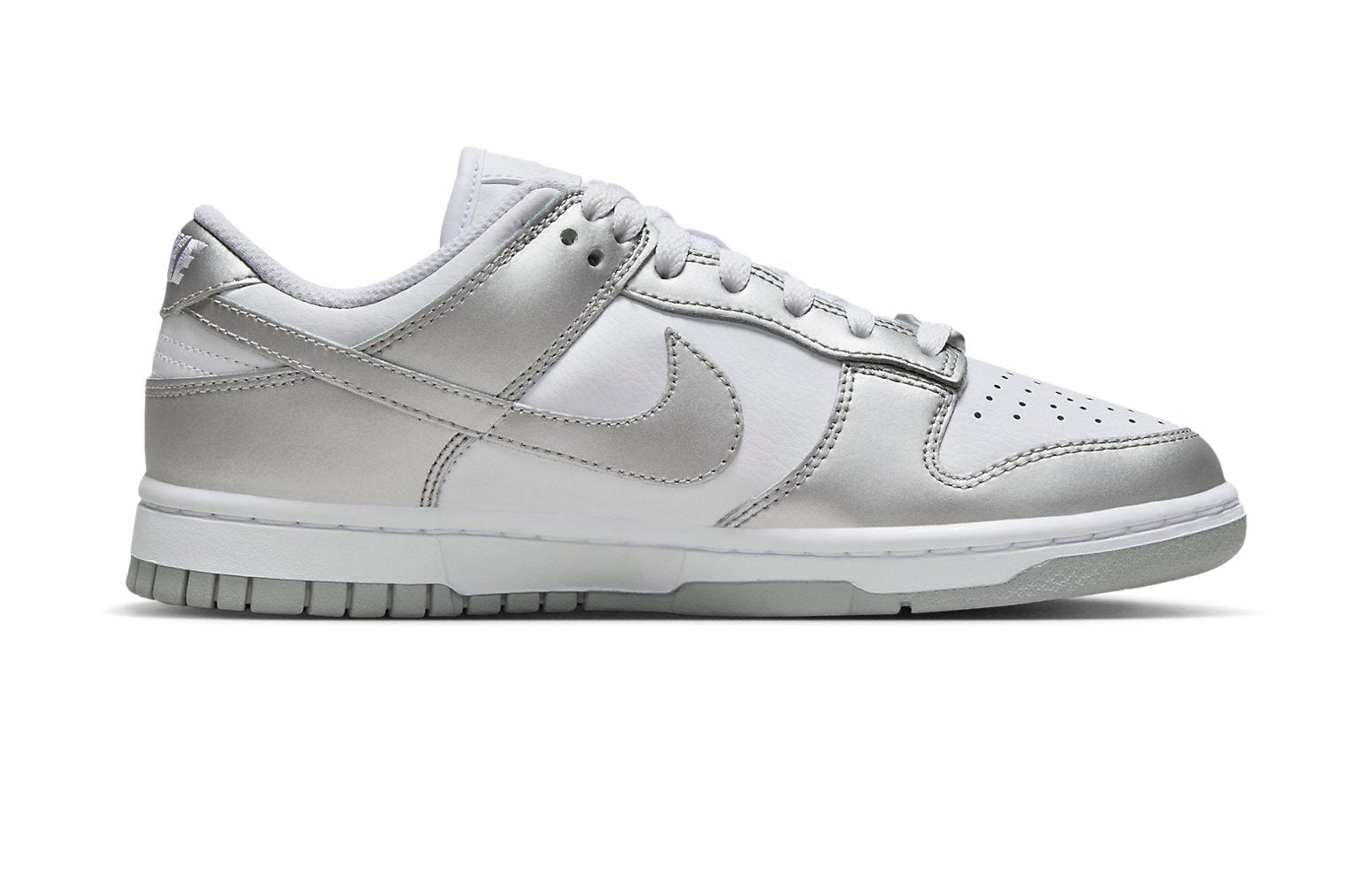 Nike Dunk Low Metallic Silver (Women's)