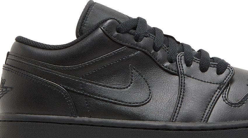 Jordan 1 Low Triple Black