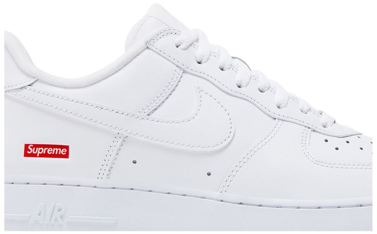 Nike Air Force 1 Low Supreme White