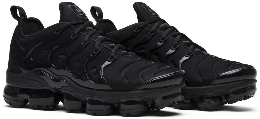 Nike Air VaporMax Plus Triple Black