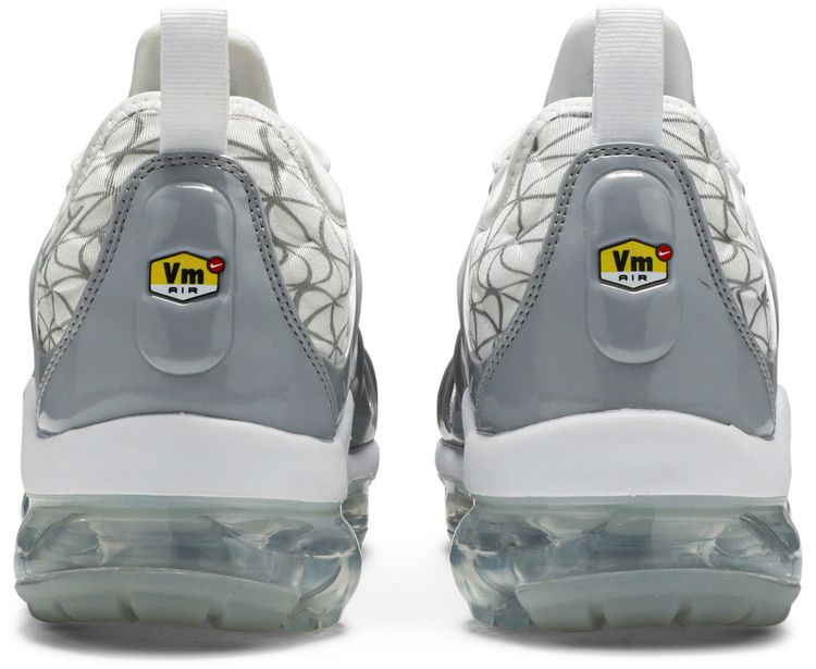 Nike Air Vapormax Plus Silver White