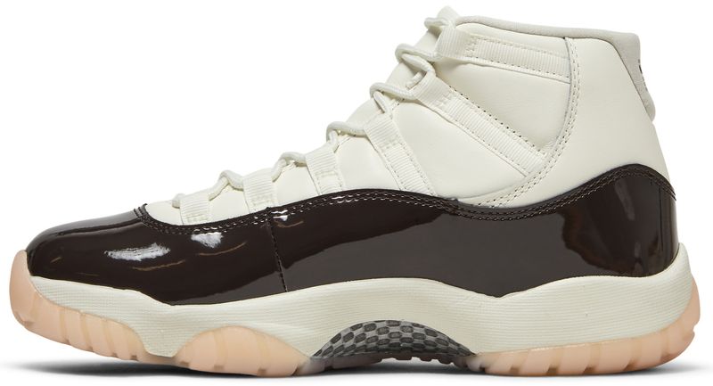 Jordan 11 Retro Neapolitan (Women's)
