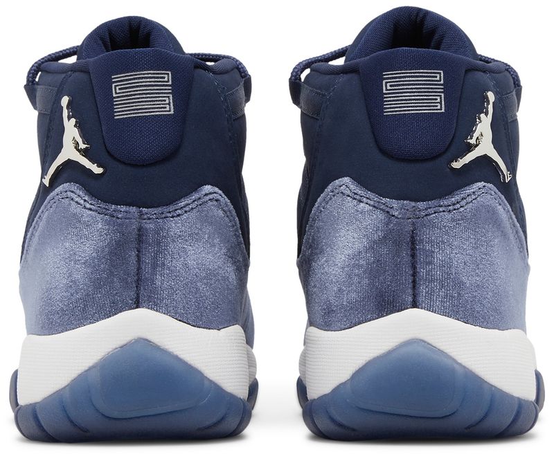 Jordan 11 Retro Midnight Navy (Women's)