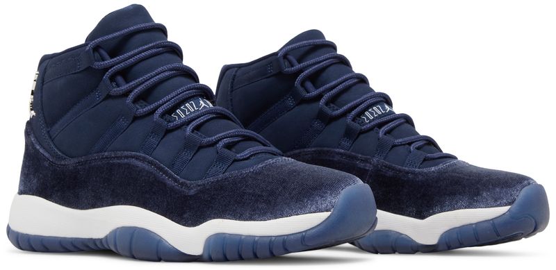 Jordan 11 Retro Midnight Navy (Women's)