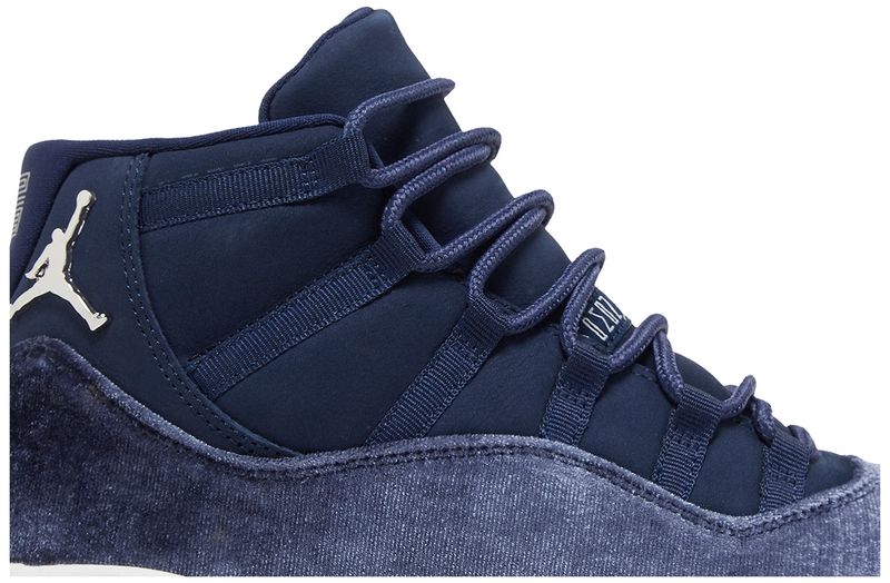 Jordan 11 Retro Midnight Navy (Women's)