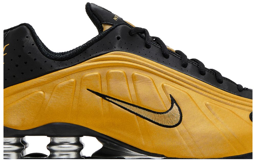 Nike Shox R4 Black Metallic Gold (Women's)