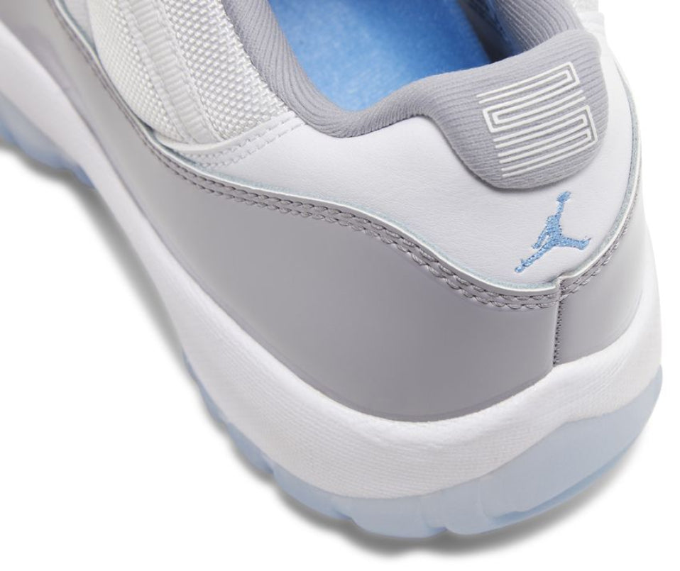 Jordan 11 Retro Low Cement Grey
