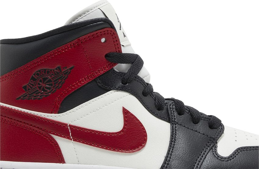 Jordan 1 Mid Gym Red Off Noir (Women's)