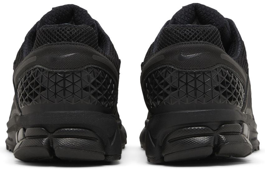 Nike Zoom Vomero 5 Triple Black (2023)