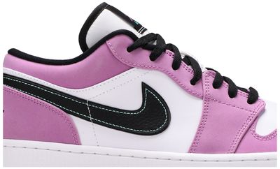 Jordan 1 Low SE Violet Shock White Black