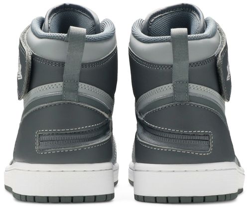 Jordan 1 High FlyEase Light Smoke Grey