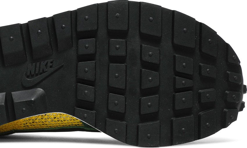 Nike Vaporwaffle sacai Tour Yellow Stadium Green