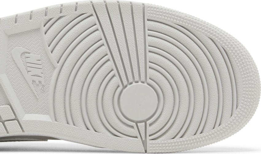 Jordan 1 Low OG Metallic Silver