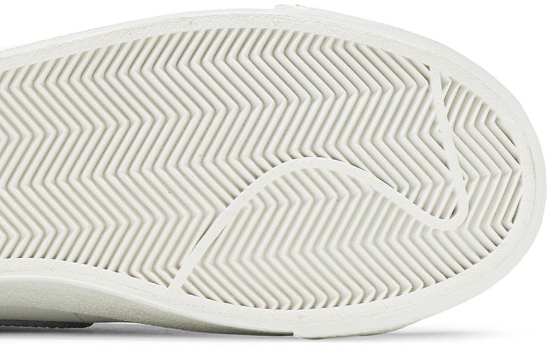 Nike Blazer Mid '77 Summit White Silver (Women's)