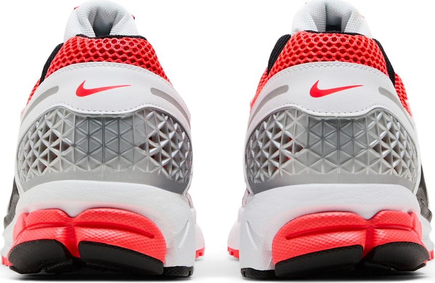 Nike Zoom Vomero 5 Bright Crimson