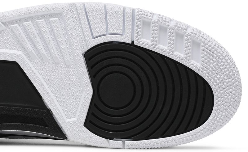 Jordan 3 Retro Fragment