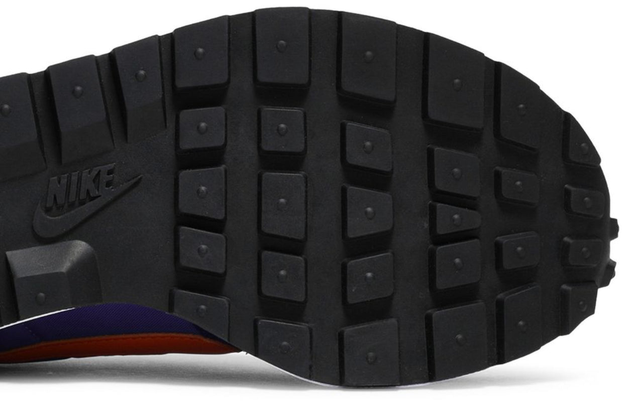 Nike Vaporwaffle sacai Dark Iris