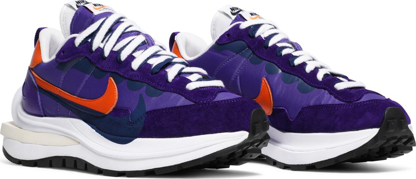 Nike Vaporwaffle sacai Dark Iris