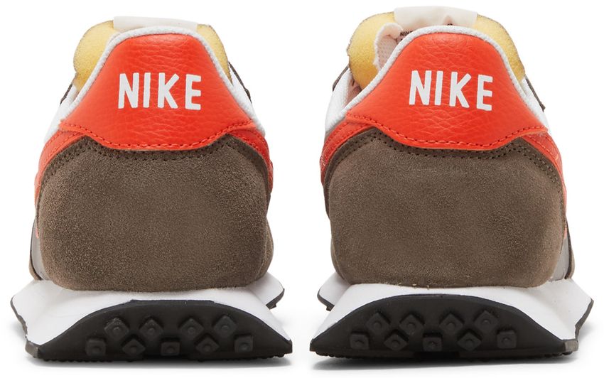 Nike Waffle Trainer 2 Moon Fossil Team Orange