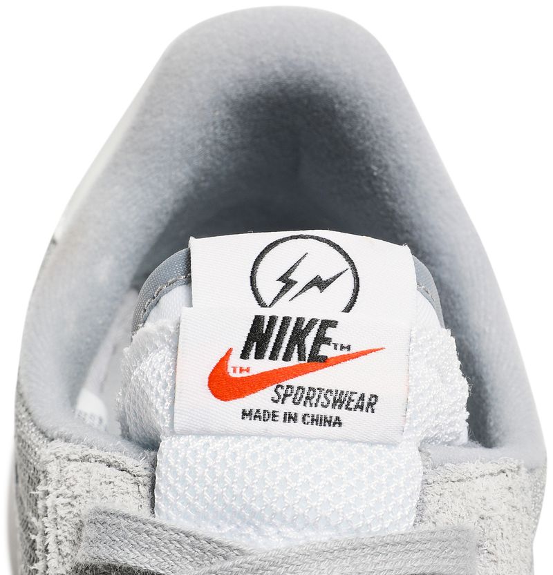 Nike LD Waffle SF sacai Fragment Grey