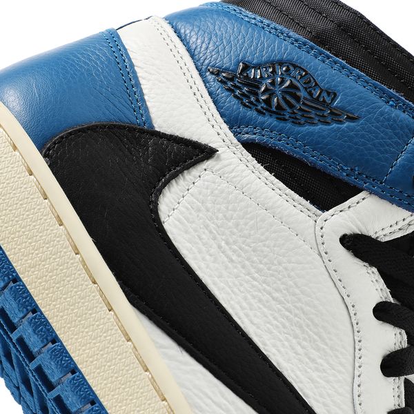 Jordan 1 High OG SP fragment design x Travis Scott