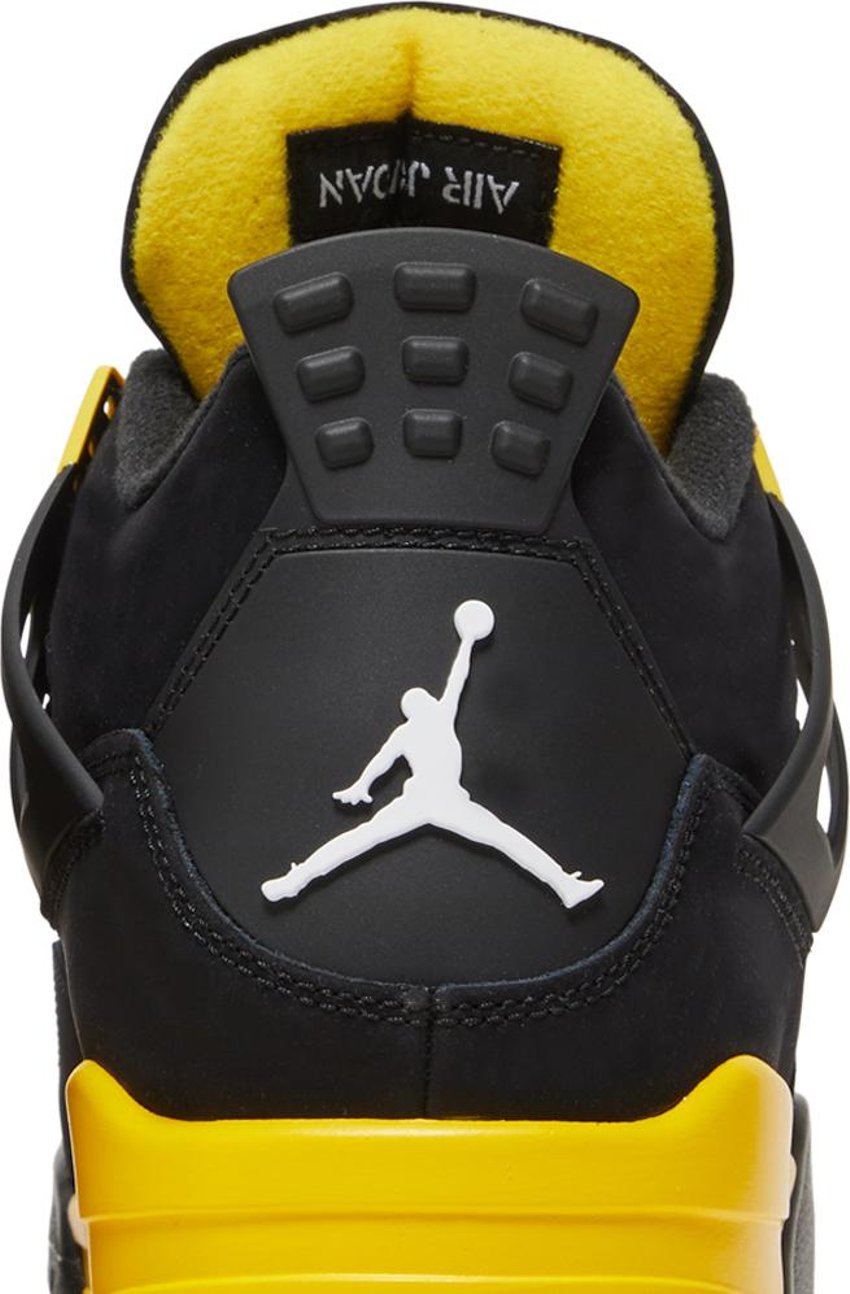 Jordan 4 Retro Thunder (2023)
