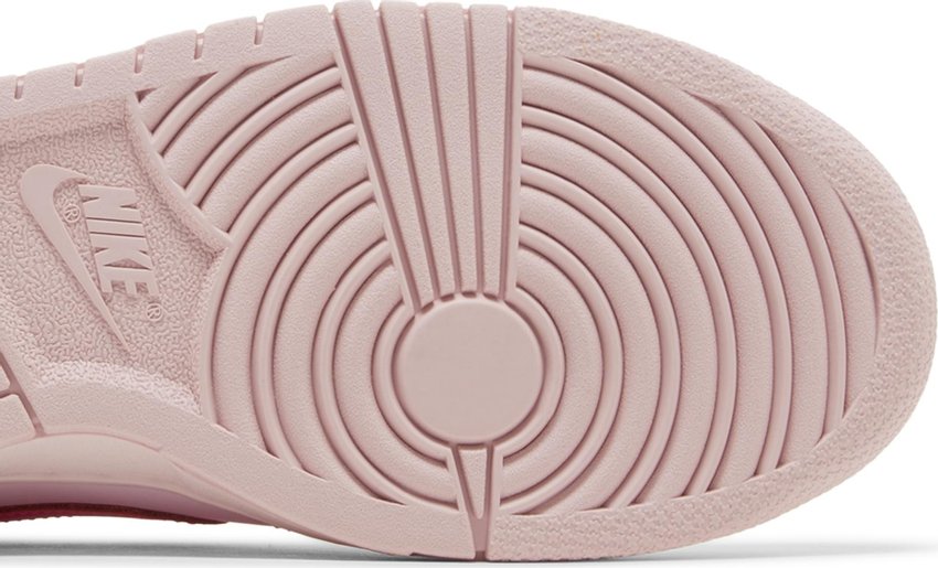 Nike Dunk Low Triple Pink (GS)