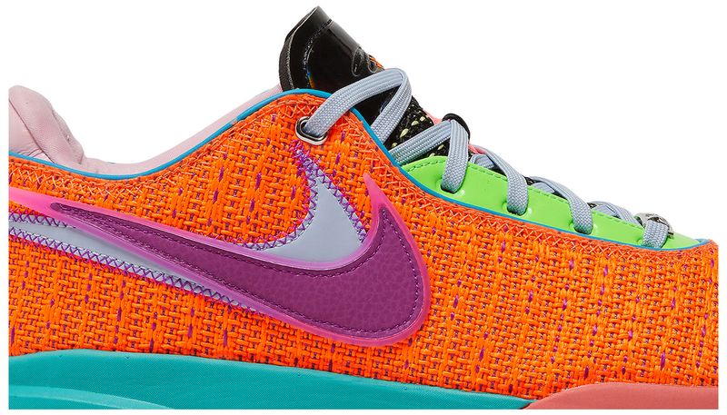 Nike LeBron 20 Chosen 1