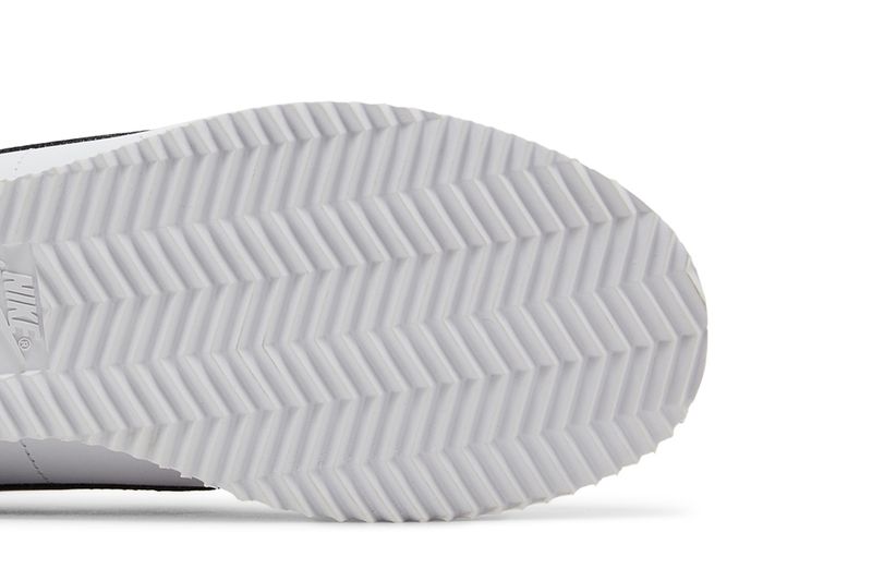 Nike Cortez White Black