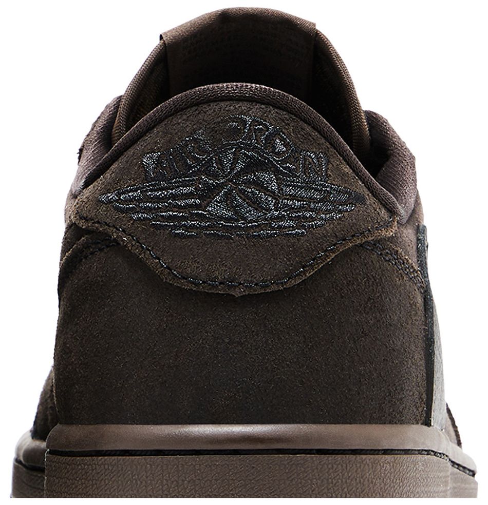 Jordan 1 Retro Low OG SP Travis Scott Velvet Brown