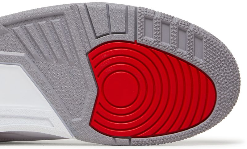 Jordan 3 Retro Fire Red (2022)