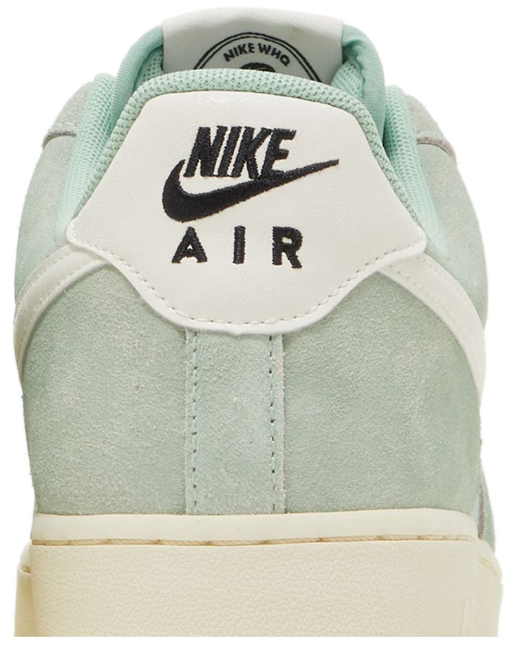 Nike Air Force 1 Low '07 LV8 Certified Fresh Enamel Green