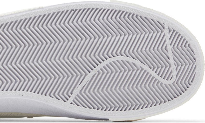 Nike Blazer Mid Pro Club Remastered Light Bone