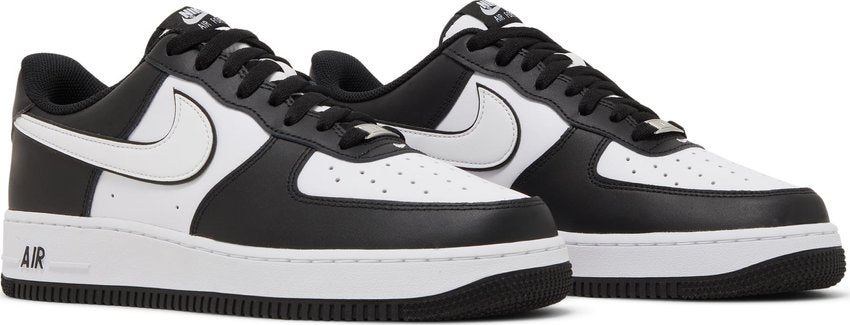 Nike Air Force 1 '07 Low White Swoosh Panda