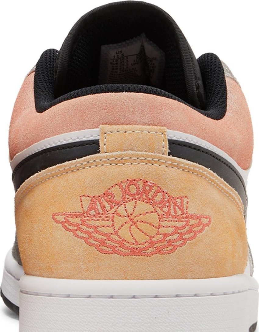 Jordan 1 Low SE Flight Club